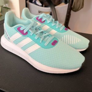 Adidas women running shoes